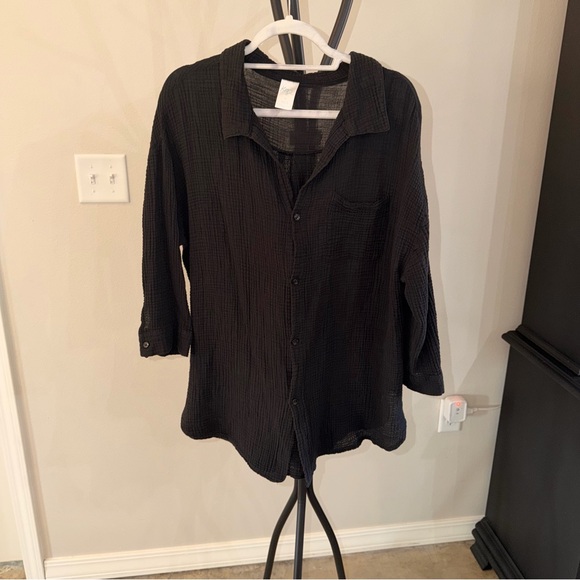 Kona Sol Tops - Black Button-Up Shirt - 100% Cotton